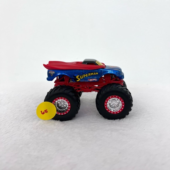 “Superman” Red Rims Hot Wheels Monster Jam Trucks - Picture 2 of 3